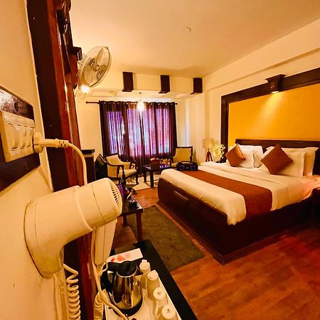 Hotel Midtown Manali Zewnętrze zdjęcie