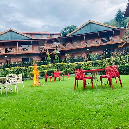 Hotel Midtown Manali Zewnętrze zdjęcie